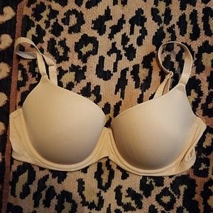 Nude Victoria's Secret PINK bra 36c